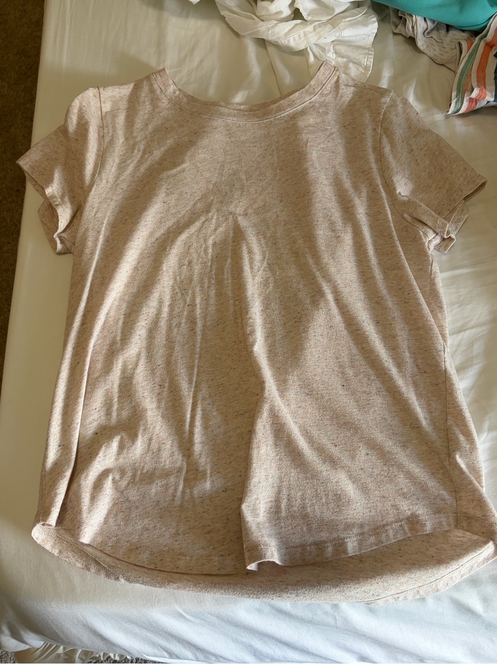 Old Navy Women's Short Sleeve Tee in Heathered Light Pink